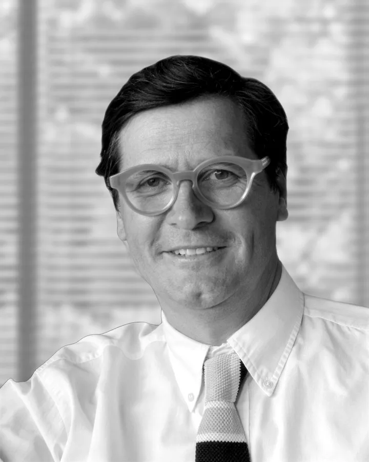 Retrato de René Ed Silva, Managing Partner, Santiago, de Red River Kapital.
