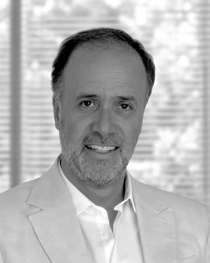 Retrato de Rodrigo Pizarro, Director, República Dominicana & CAC, de Red River Kapital.